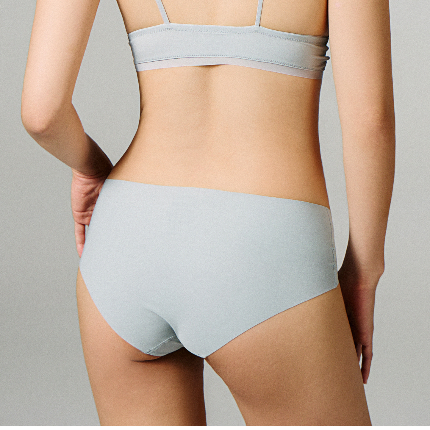 Seamless Hip Hugger Underwear - 3pairs/pack